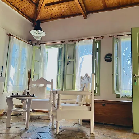 Ferienhaus Agios Petros By The Sea